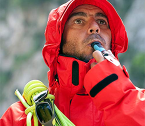 从休闲户外到专业水下作业：OPINEL 潜水刀在潜水与海洋工程领域的应用价值